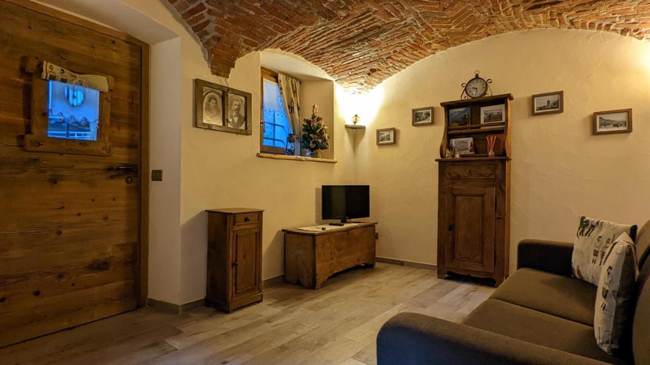 Maison Du Pont Romain Αόστα Εξωτερικό φωτογραφία